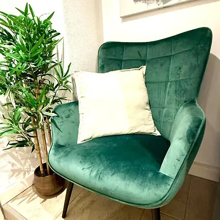 Traumwerk24 - Altstadt Apartment *